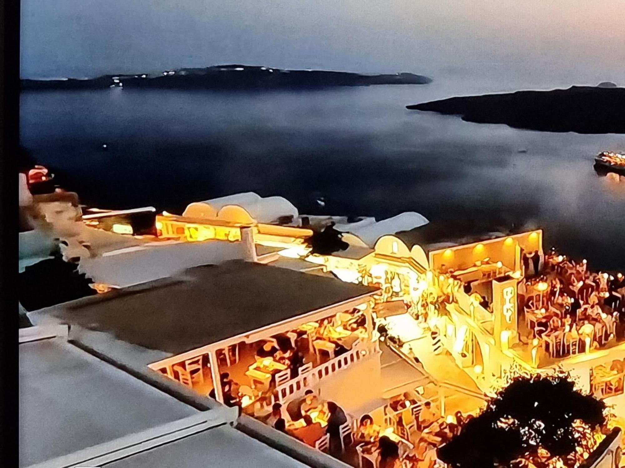 Pleasure Seaside Rooms เปริสซา ภายนอก รูปภาพ