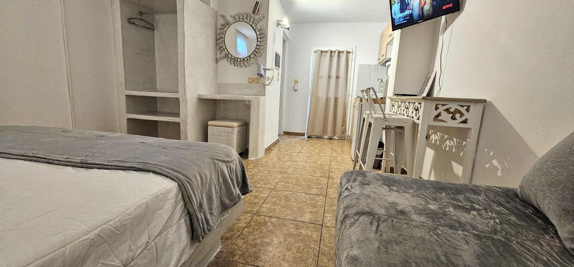 Pleasure Seaside Rooms เปริสซา ภายนอก รูปภาพ